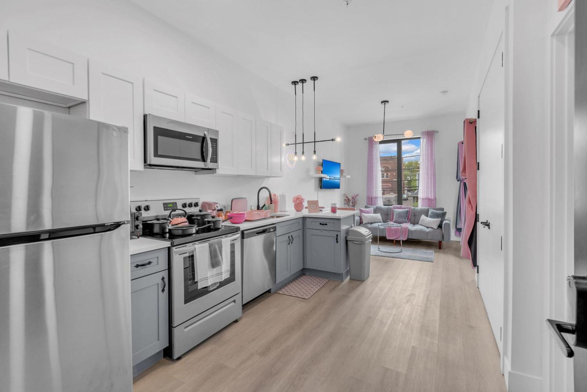 Pink Heaven Indoor Pool, Free Parking, Near Nyc Elizabeth Exterior foto
